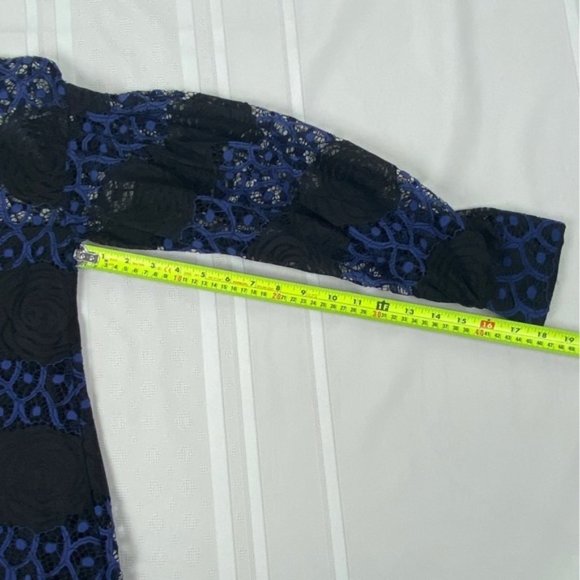 Gabby Skye Dress Size 4 Lace A-Line Long Sleeve‎ Lined Purple/Black Pullover - Picture 13 of 15